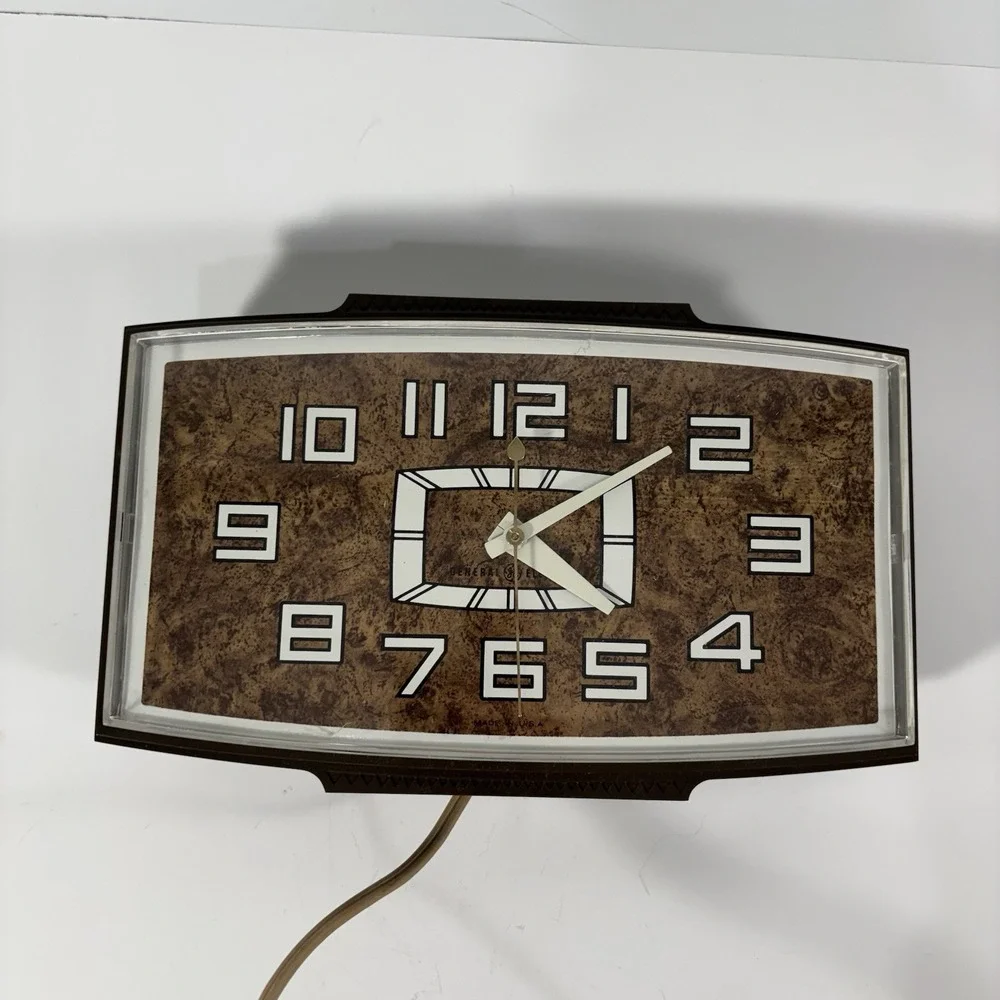 GE Retro 1970s Analog Electric Wall Clock Brown